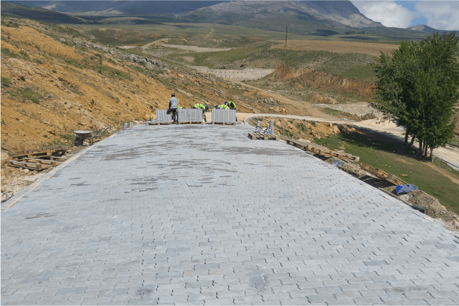 SELÇUKLU BELEDİYESİ - 33 MAHALLE TRETUVAR VE YOL YAPIM İŞİ - 2017